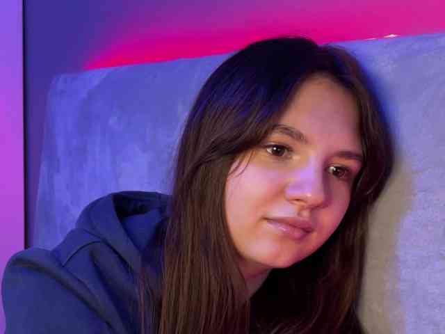 AlisaRichGold webcam