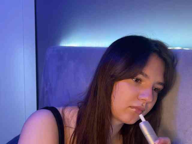 AlisaRichGold webcam