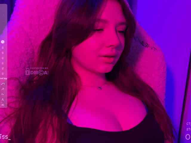 -FoxAlisa- Live Webcam on BongaCams