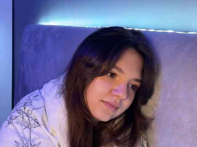 AlisaRichGold webcam