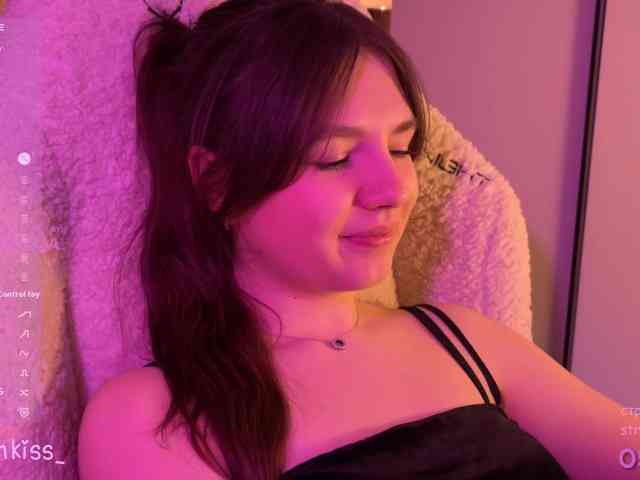 -FoxAlisa- Live Webcam on BongaCams