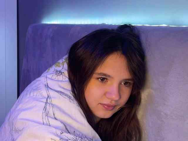 AlisaRichGold webcam
