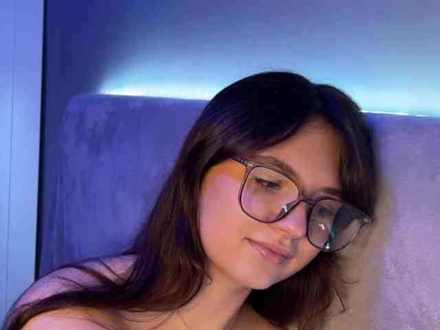 AlisaRichGold webcam