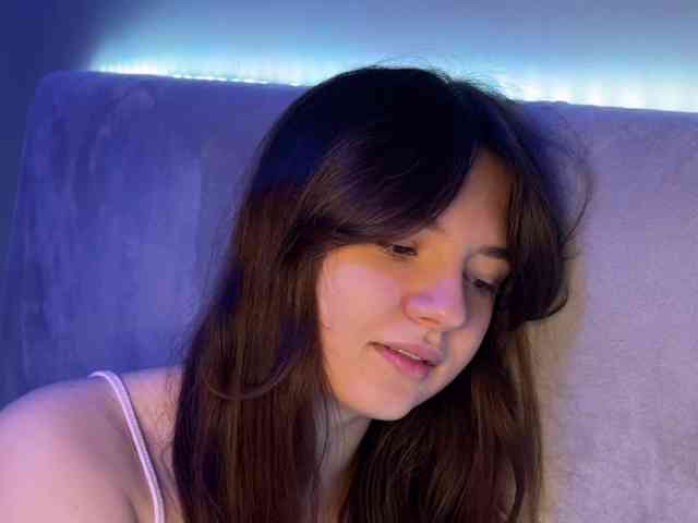 AlisaRichGold webcam