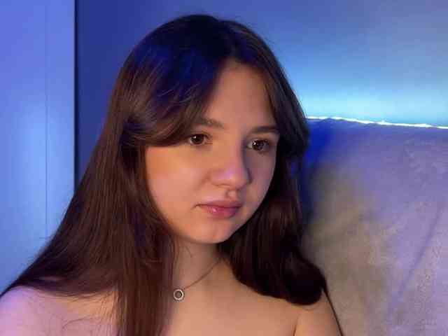 AlisaRichGold webcam