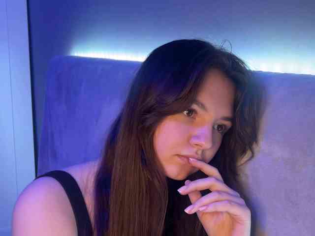 AlisaRichGold webcam