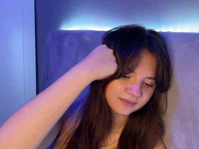 AlisaRichGold webcam