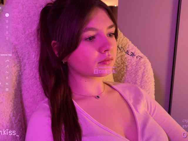 -FoxAlisa- Live Webcam on BongaCams