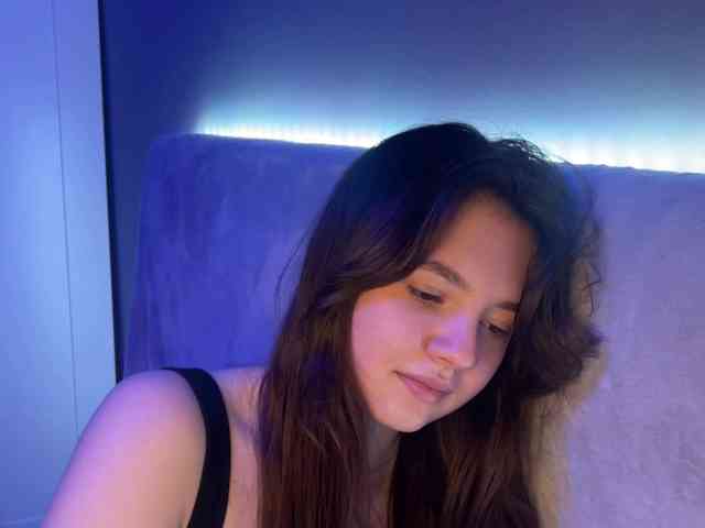 AlisaRichGold webcam