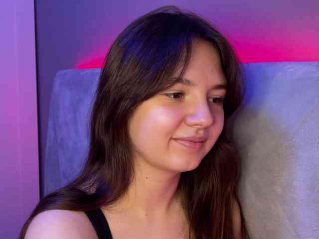 AlisaRichGold webcam