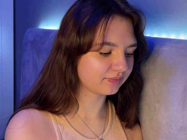 AlisaRichGold webcam