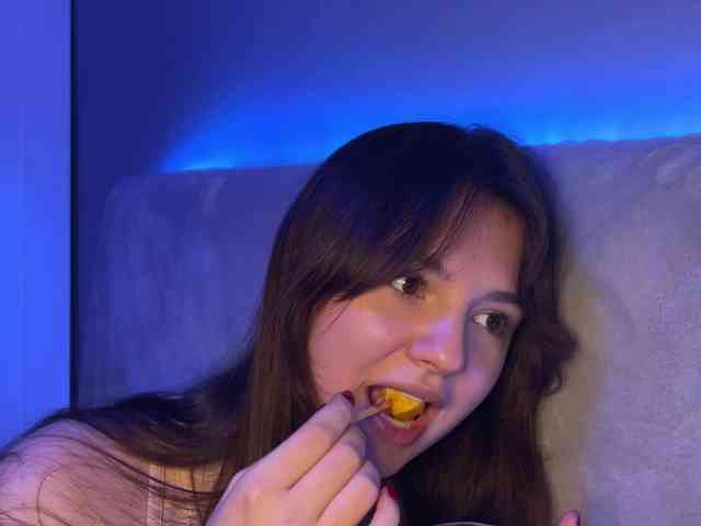 -FoxAlisa- Live Webcam on BongaCams
