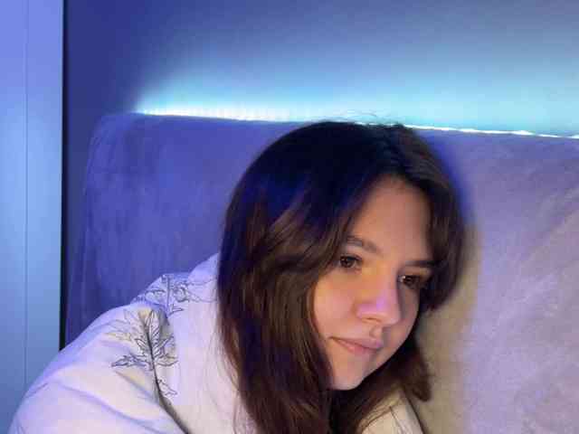 -FoxAlisa- Live Webcam on BongaCams