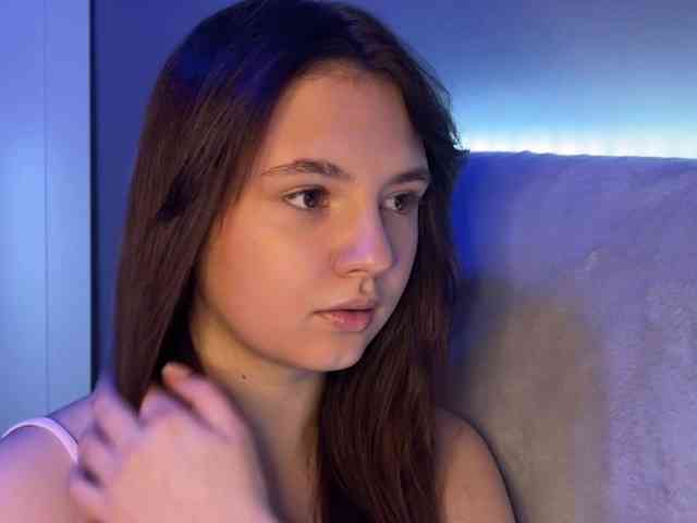 AlisaRichGold webcam