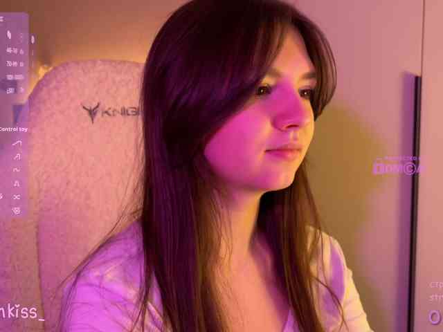 -FoxAlisa- Live Webcam on BongaCams