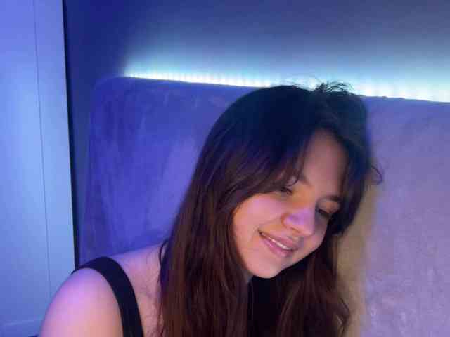 AlisaRichGold webcam