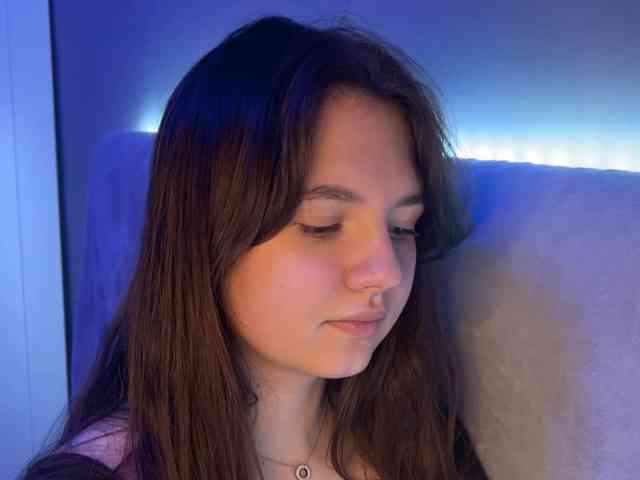 AlisaRichGold webcam