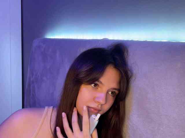 AlisaRichGold webcam