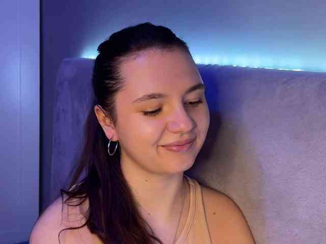 AlisaRichGold webcam