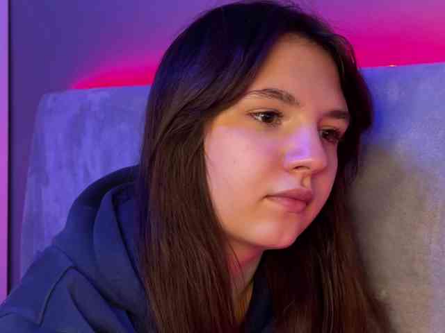 AlisaRichGold webcam