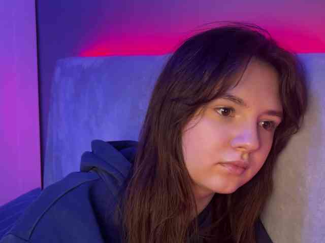 AlisaRichGold webcam