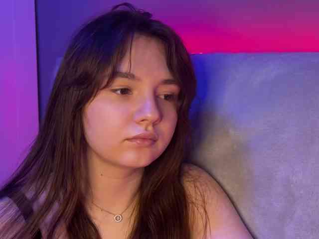 AlisaRichGold webcam