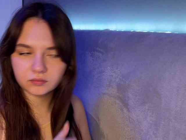 AlisaRichGold webcam