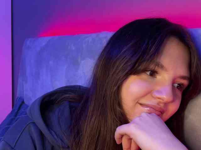 AlisaRichGold webcam
