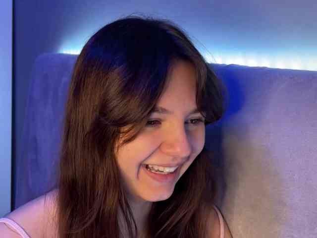 AlisaRichGold webcam