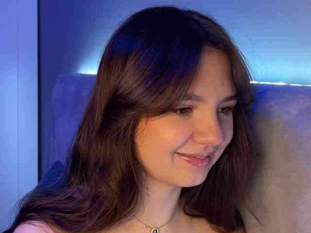 AlisaRichGold webcam