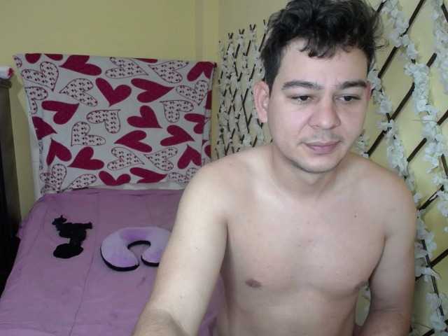  ANDREAHOTCOUPLE69 chat room