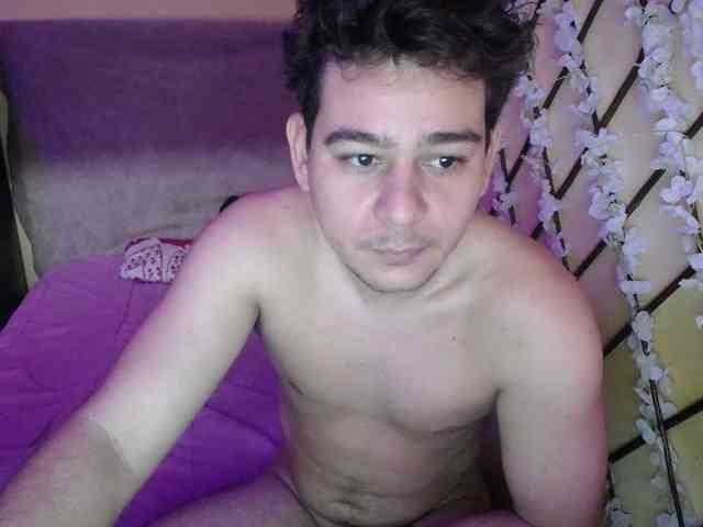 ANDREAHOTCOUPLE69 webcam