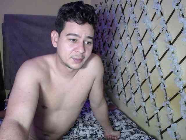 ANDREAHOTCOUPLE69