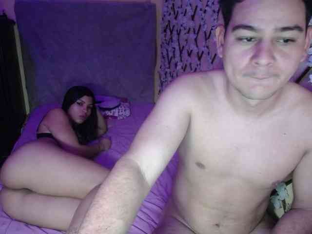 ANDREAHOTCOUPLE69 webcam