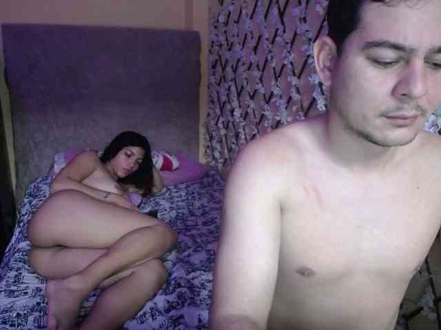 ANDREAHOTCOUPLE69 webcam