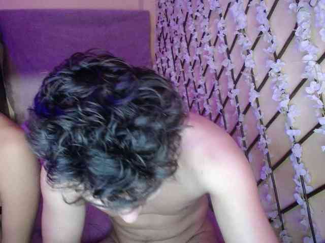 ANDREAHOTCOUPLE69 webcam