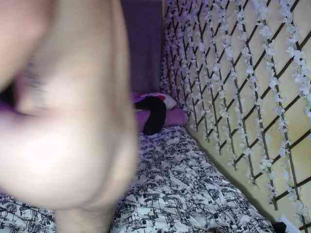 ANDREAHOTCOUPLE69 webcam