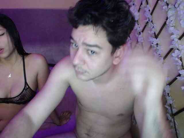 ANDREAHOTCOUPLE69 webcam
