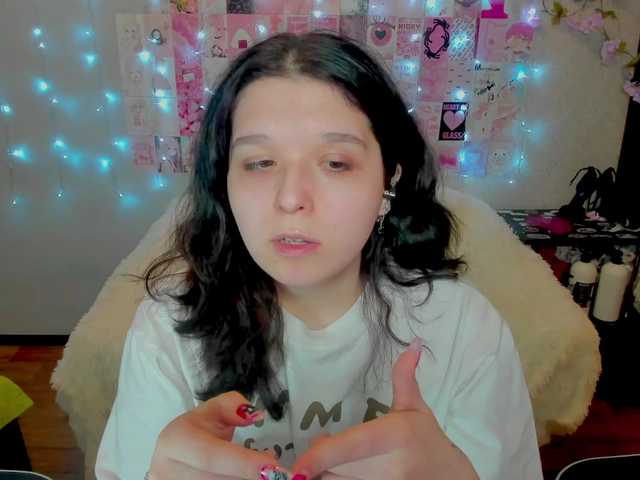 Acid-Kate's BongaCams show and profile