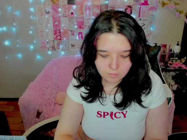 Acid-Kate's BongaCams show and profile