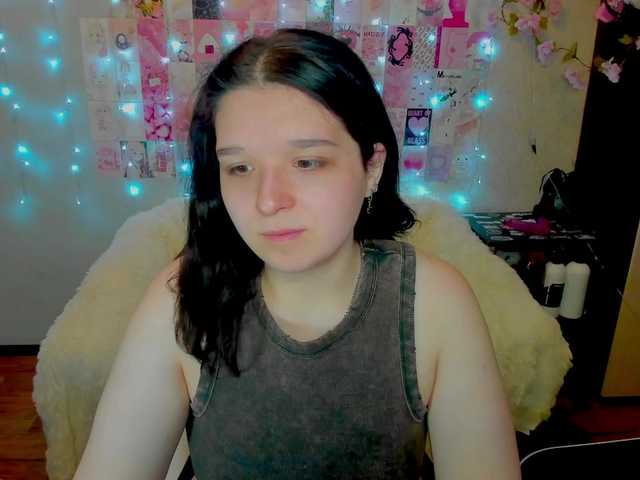 Acid-Kate's BongaCams show and profile