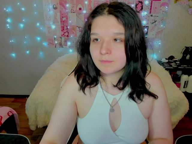 Acid-Kate's BongaCams show and profile