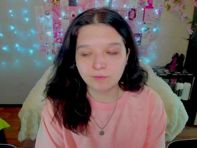 Acid-Kate's BongaCams show and profile