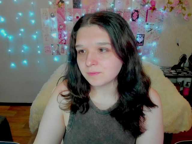 Acid-Kate's BongaCams show and profile