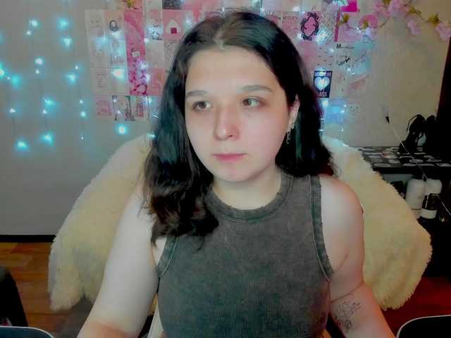 Acid-Kate's BongaCams show and profile