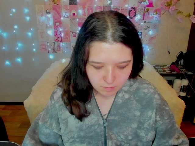 Acid-Kate's BongaCams show and profile