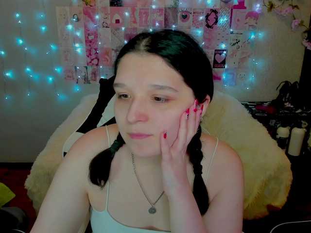 Acid-Kate's BongaCams show and profile