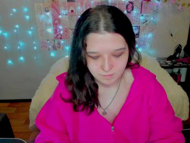 Acid-Kate's BongaCams show and profile