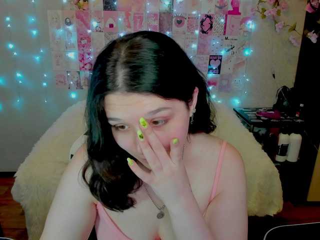 Acid-Kate's BongaCams show and profile