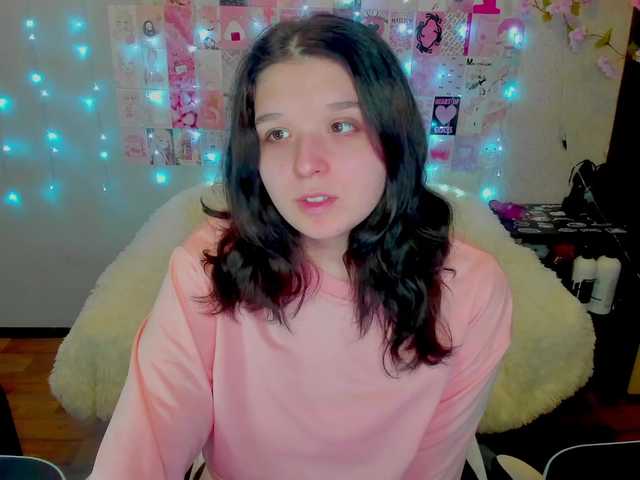 Acid-Kate's BongaCams show and profile